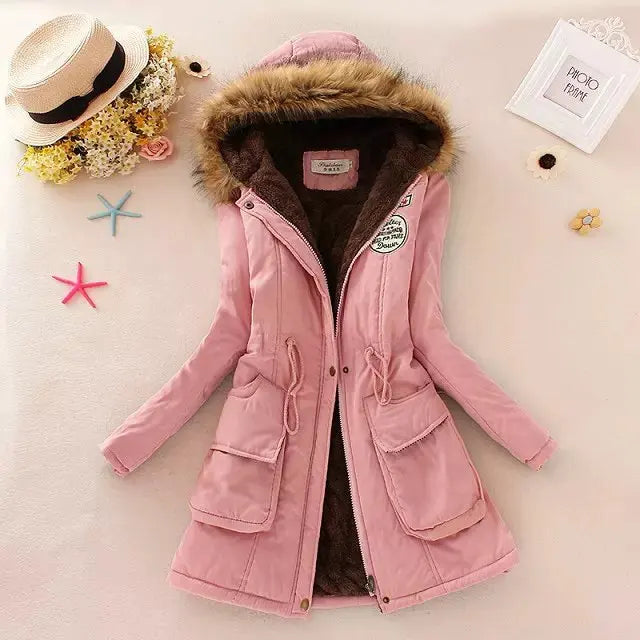 Drune | Warm gefütterte Winterjacke mit Kapuze für Frauen