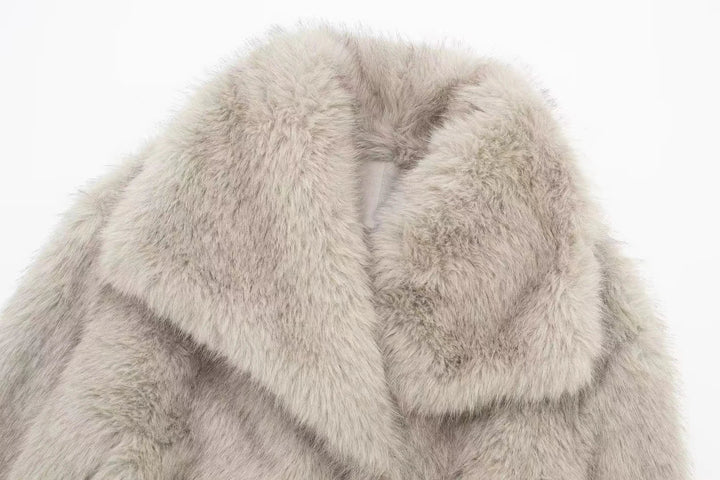 Drune | Warme Pelzjacke für Damen in stilvollem Design