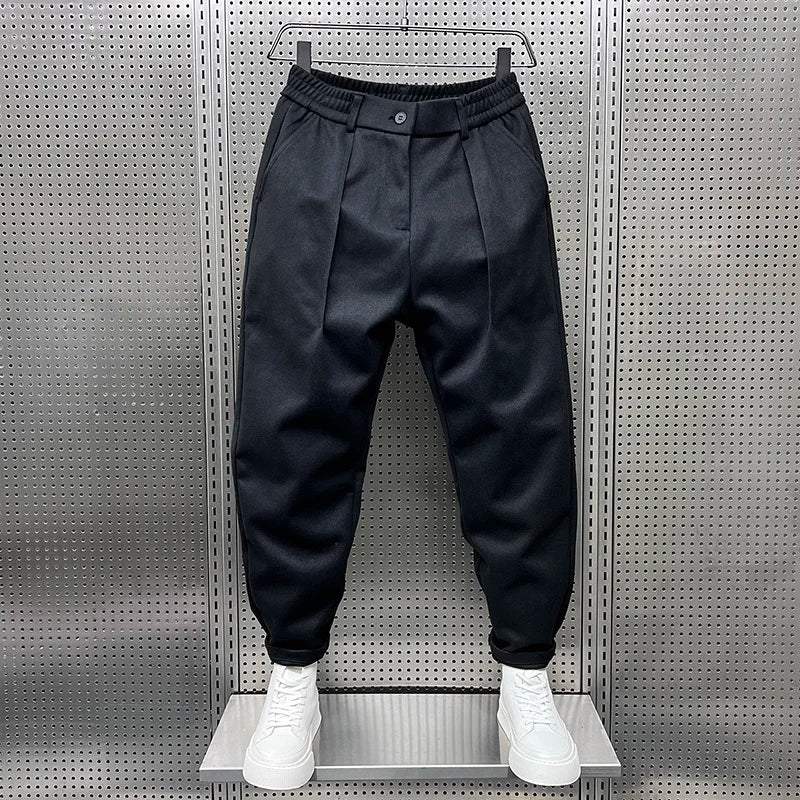 Drune | Elegante Stoffhose für Business Outfits