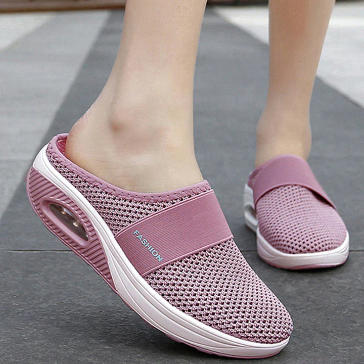 Drune | Schuhe mit Keilabsatz oder orthopädischen Sandalen