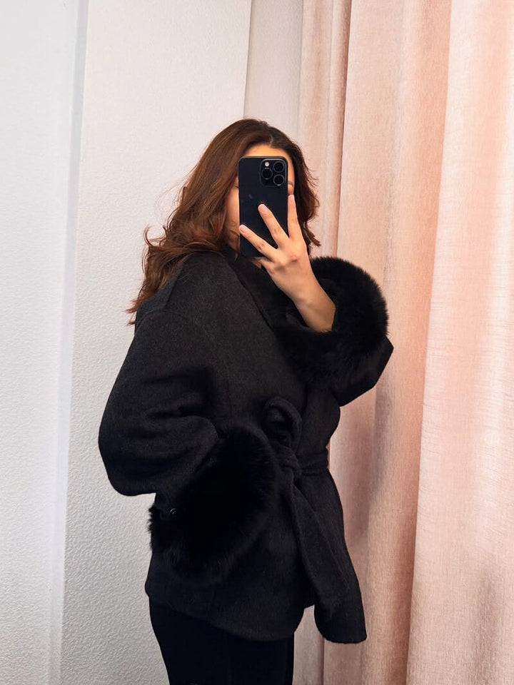 Drune | Mantel mit Kunstfellbesatz Eleganter Winter Kurzmantel