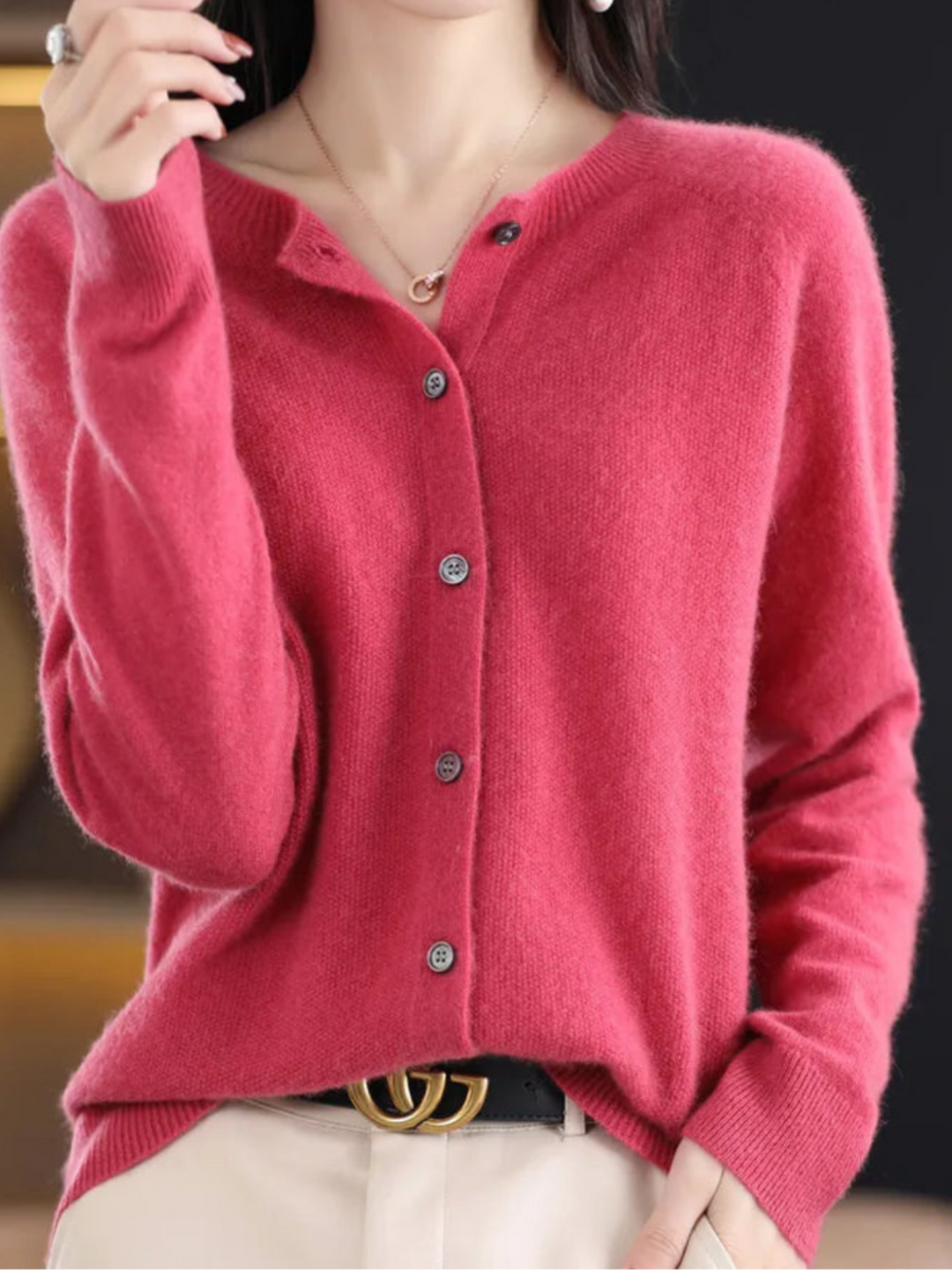 Drune | Weicher Strickcardigan für Frauen - Klassischer Rundhalsausschnitt