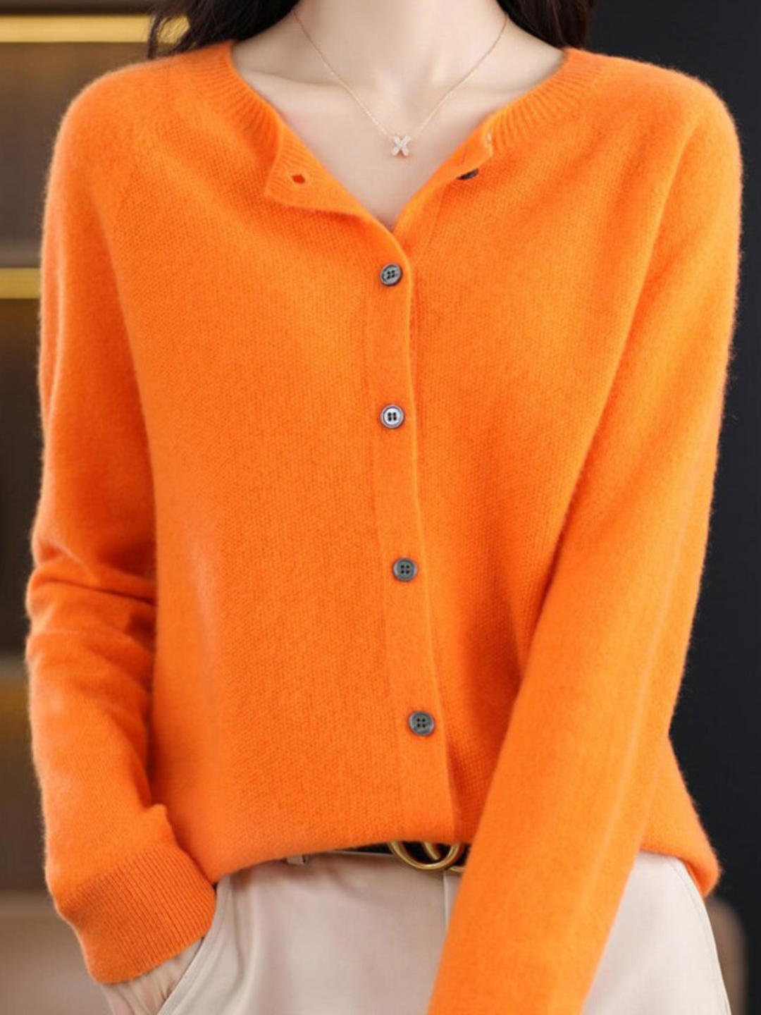 Drune | Weicher Strickcardigan für Frauen - Klassischer Rundhalsausschnitt