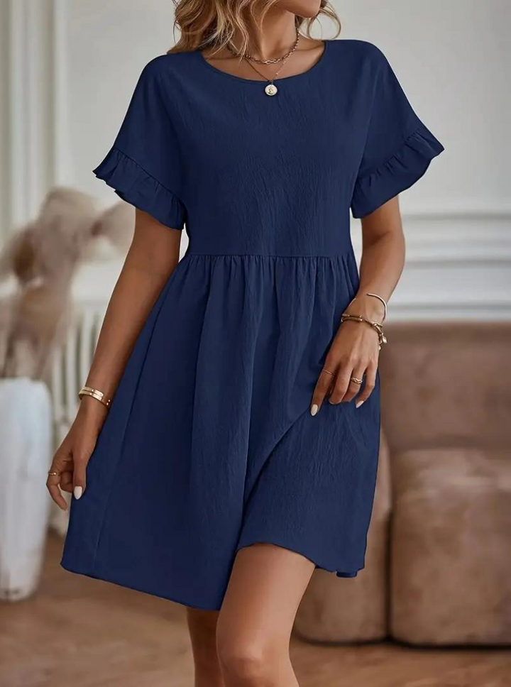 Drune | Loose Fit Kurze Ärmel Rüschenkleid Kurzes Kleid