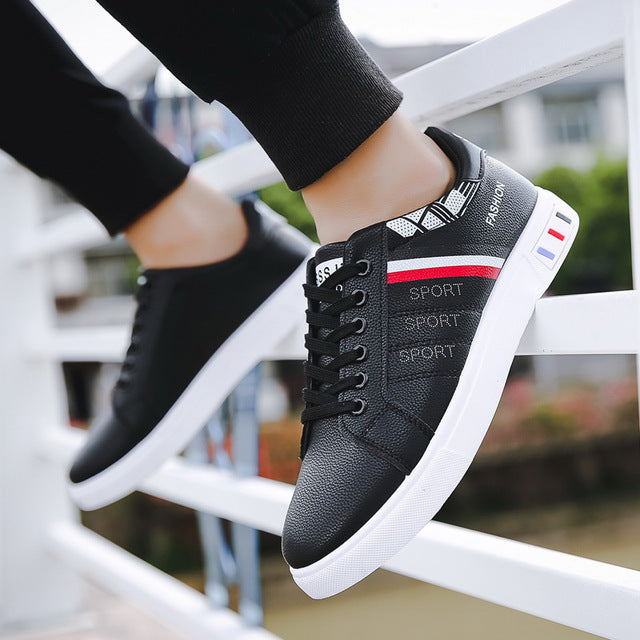 Drune | Sportliche Sneakers