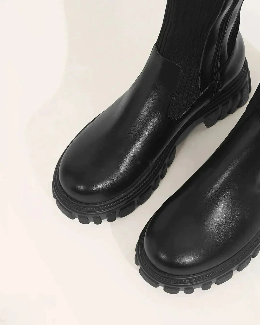 Drune | Stretch Strick Schwarz Knielange Stiefel für Frauen – Bequeme Lange Stiefel mit Sleek Design
