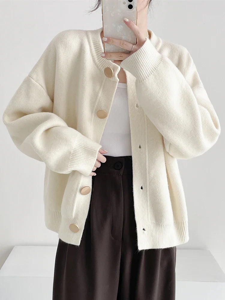 Drune | Strickjacke Damen Lang mit Rundhalsausschnitt