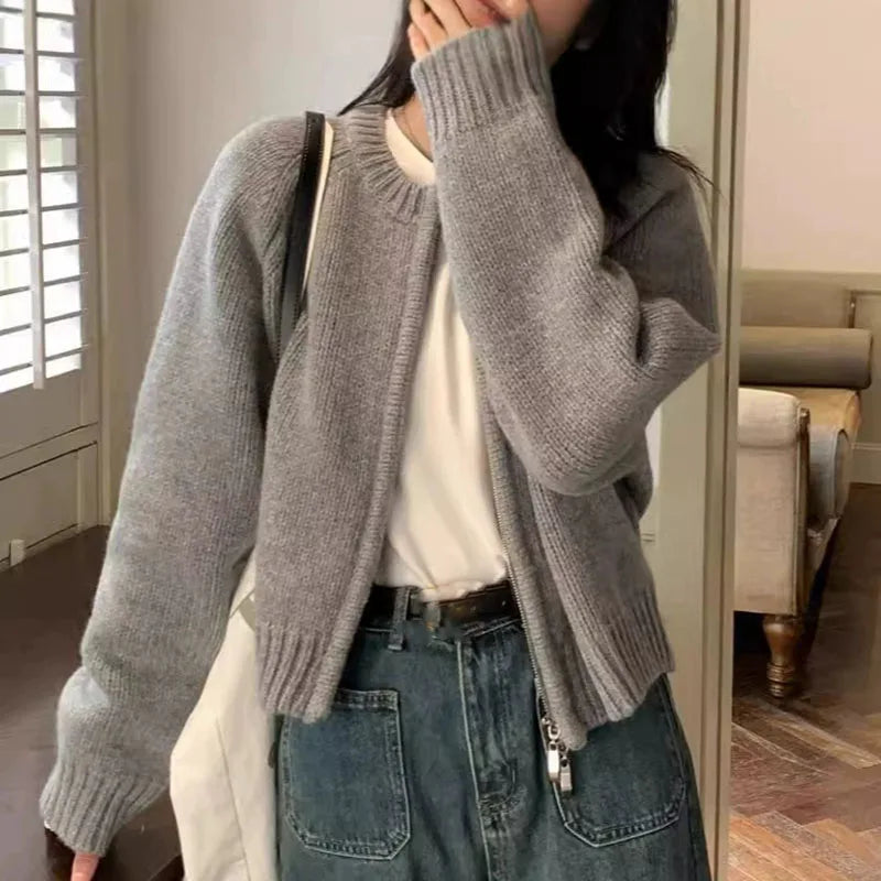 Drune | Strickjacke für Damen im Crop-Design