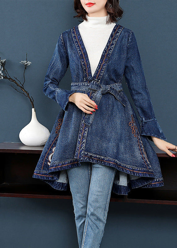 Drune | Blaues V-Ausschnitt Besticktes Tailliertes Baumwoll-Denim-Trenchcoat Mit Langen Ärmeln