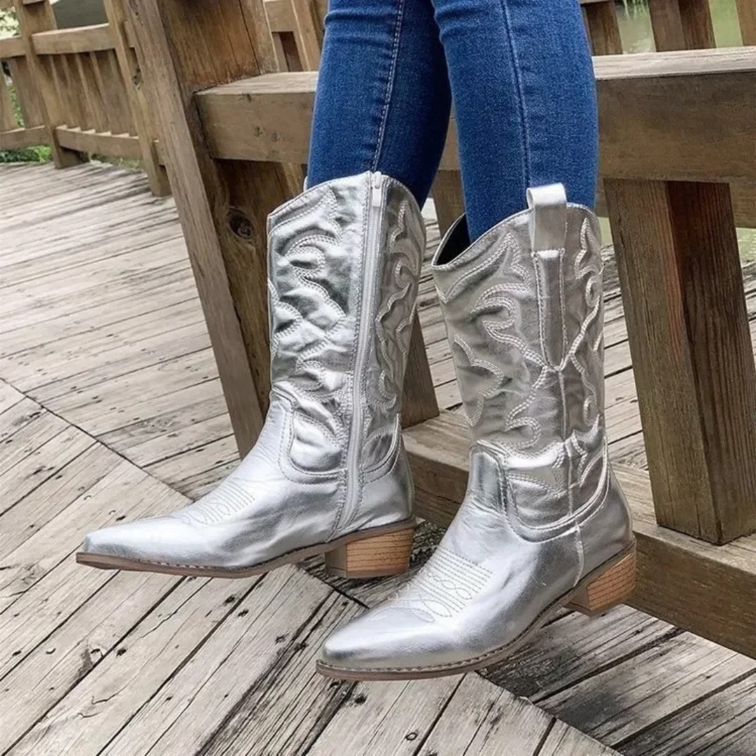 Drune | Damen Weiße Spitzlederschuhe – Zeitlose Westernschuhe für Alle Anlässe