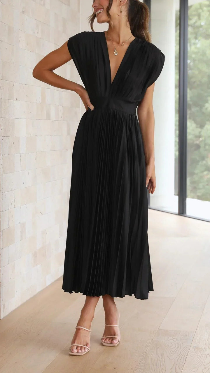 Drune | Elektrisch Plissiertes, Elegantes Ärmelloses Kleid