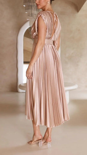 Drune | Elektrisch Plissiertes, Elegantes Ärmelloses Kleid