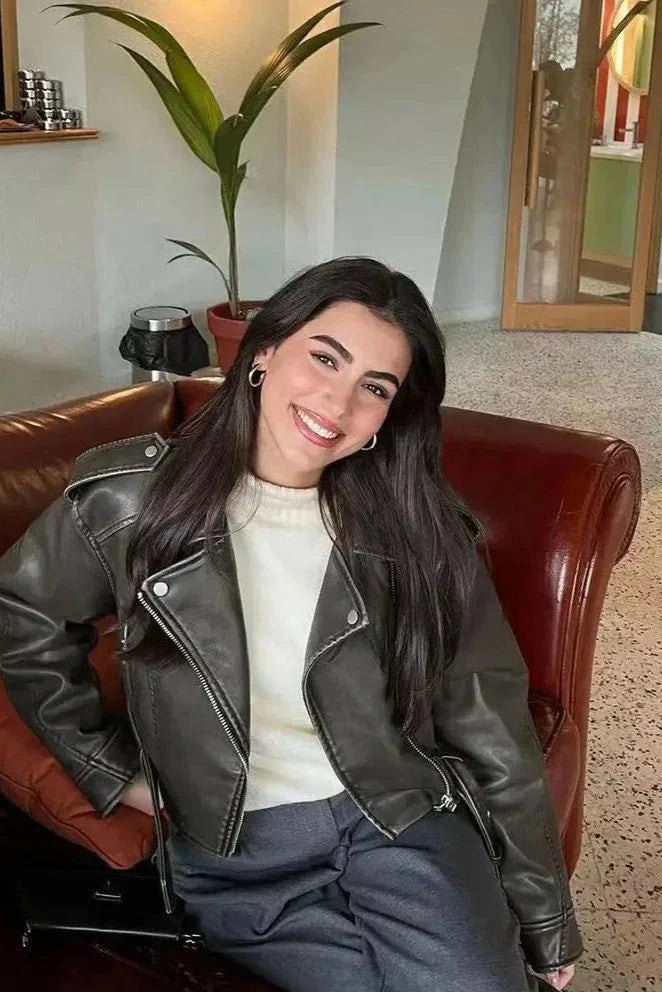 Drune - Damen verkürzte Kunstleder Bikerjacke mit taillierter Taille