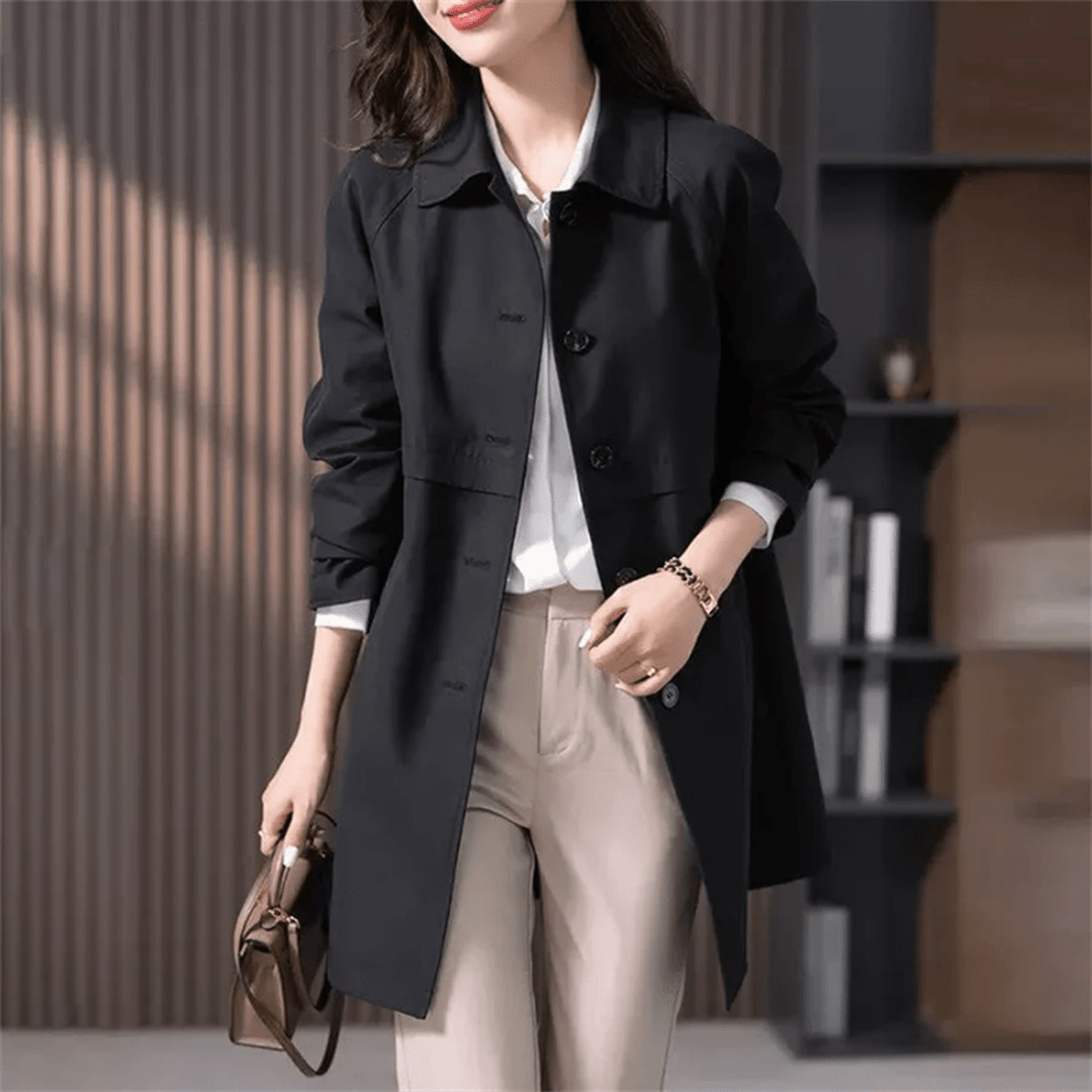 Drune | Maßgeschneiderter Damen Trenchcoat mit Klassischem Kragen