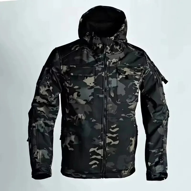 Drune | Softshell Jacke mit Kapuze