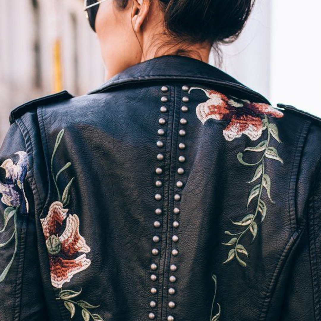 Blütenblumenjacke