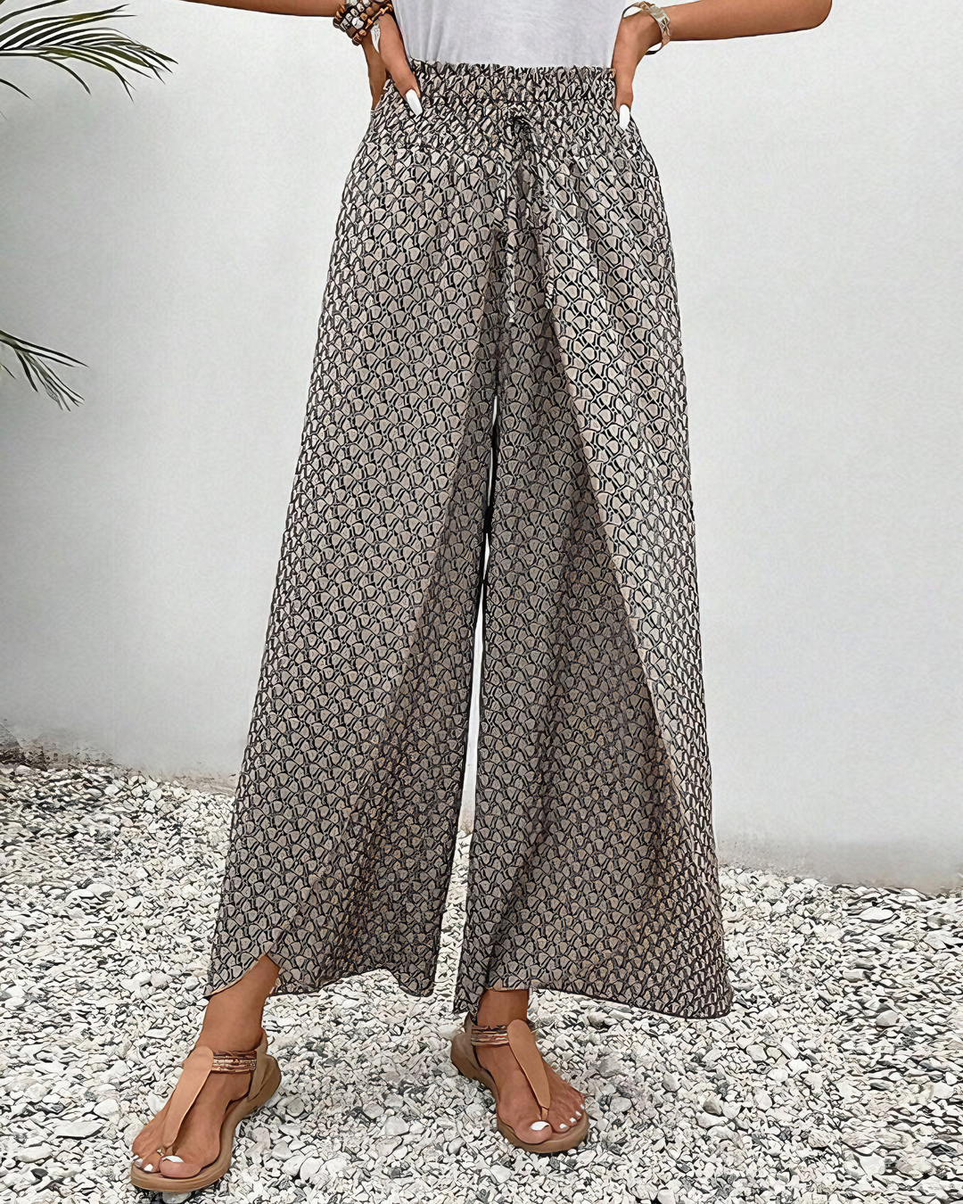 Hosen mit Chiffonmuster