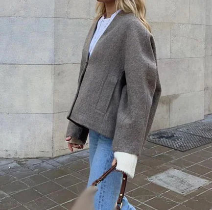 Drune | Trendige Kurze Jacke Minimalistisches Design Elegant und Modern
