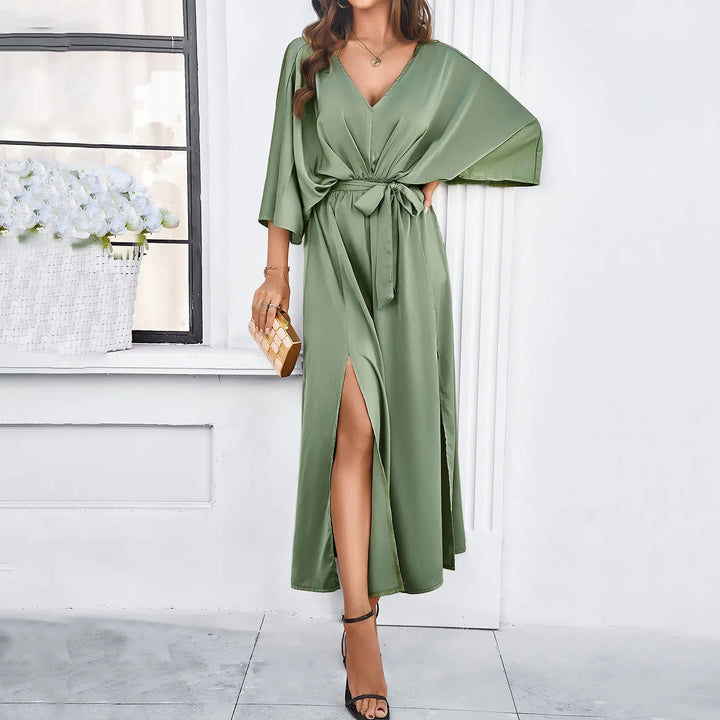 Drune | V-Ausschnitt Kleid mit Schlitz für Frauen