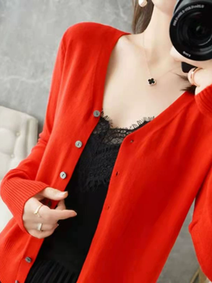 Drune | V-Ausschnitt Cardigan für Frauen - Lockerer Schnitt