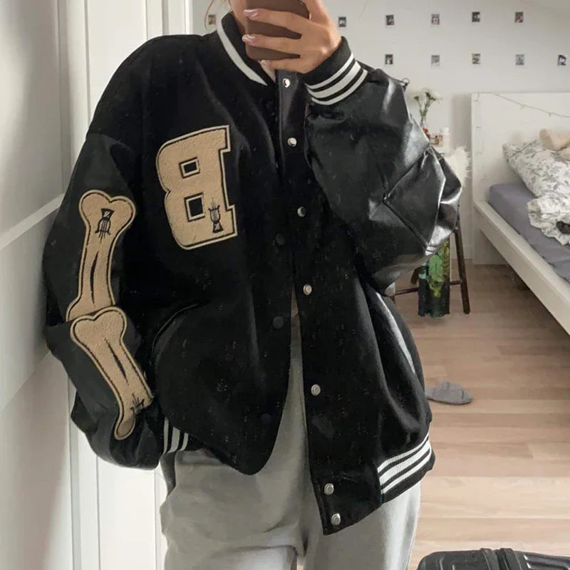 Drune | Varsity Streetwear Bomberjacke mit bestickten Patches