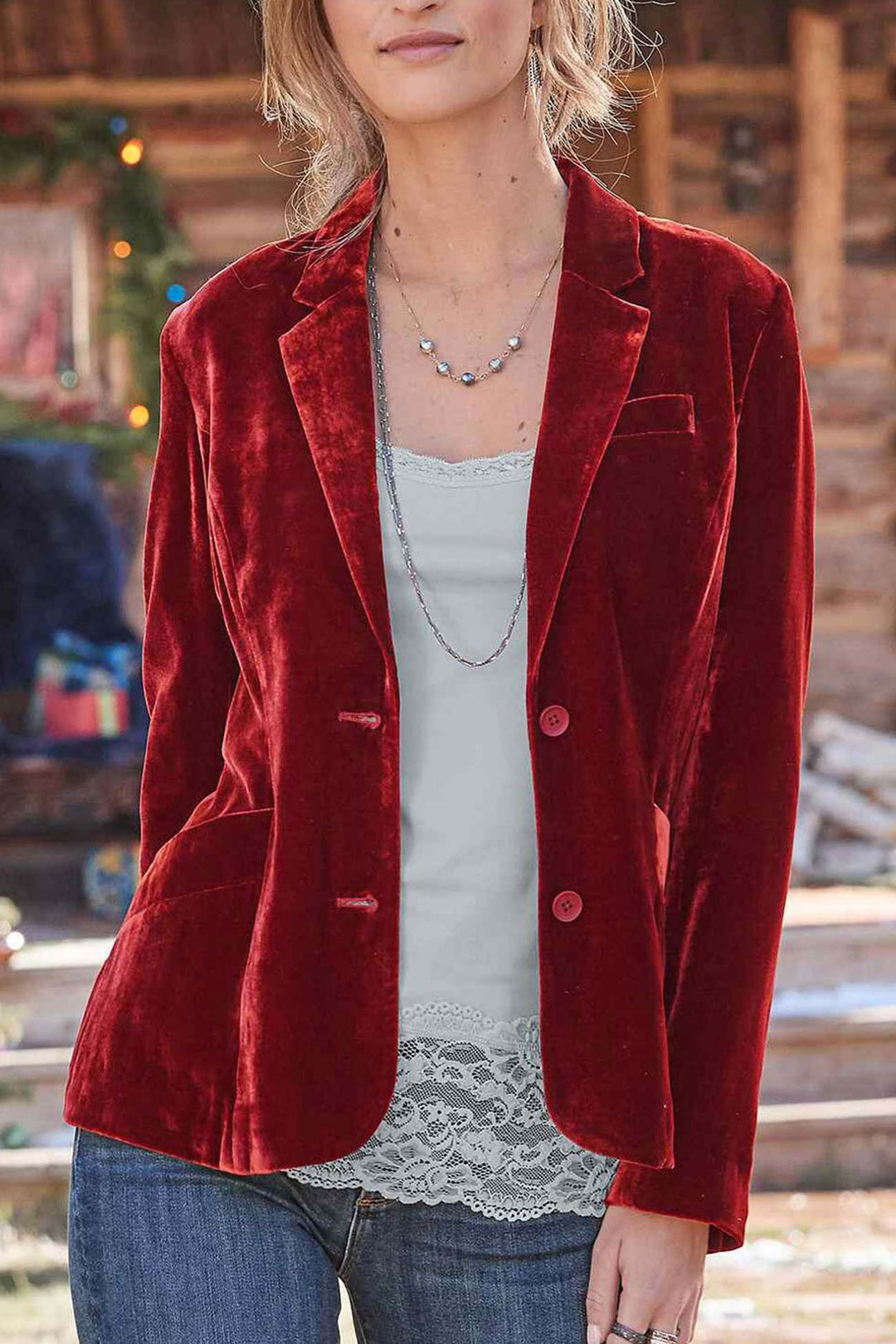 Drune | geschnittener Crop - Blazer aus Samt - Rubinrot