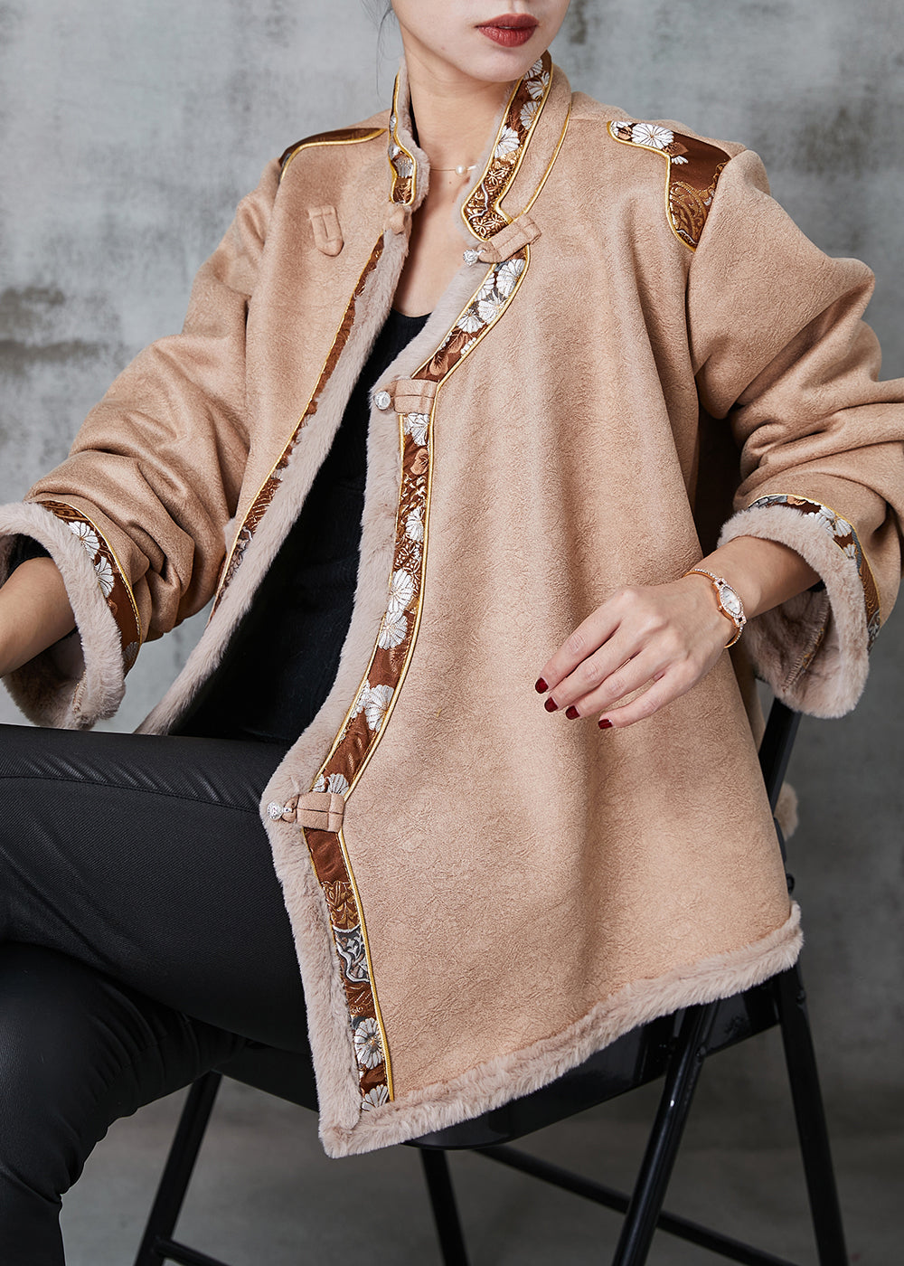 Drune | Khaki Chinesischer Knopf Patchwork Warme Fleece Mäntel