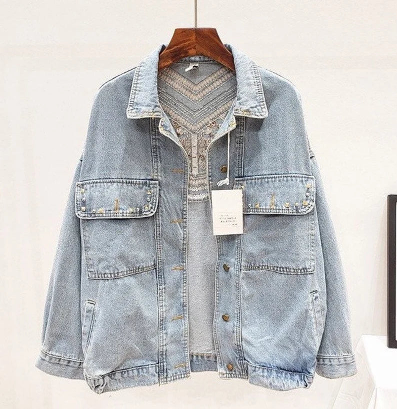 Drune | Brooklynn Jeansjacke Ein einzigartige Jacke mit Blumenmuster und Fransen