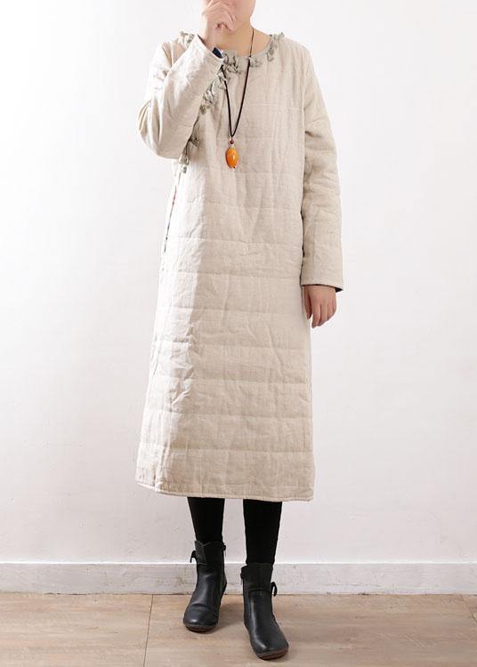 Drune | beige Mäntel lässige Schneejacken Chinesischer Knopf seitlich offen Winteroberbekleidung