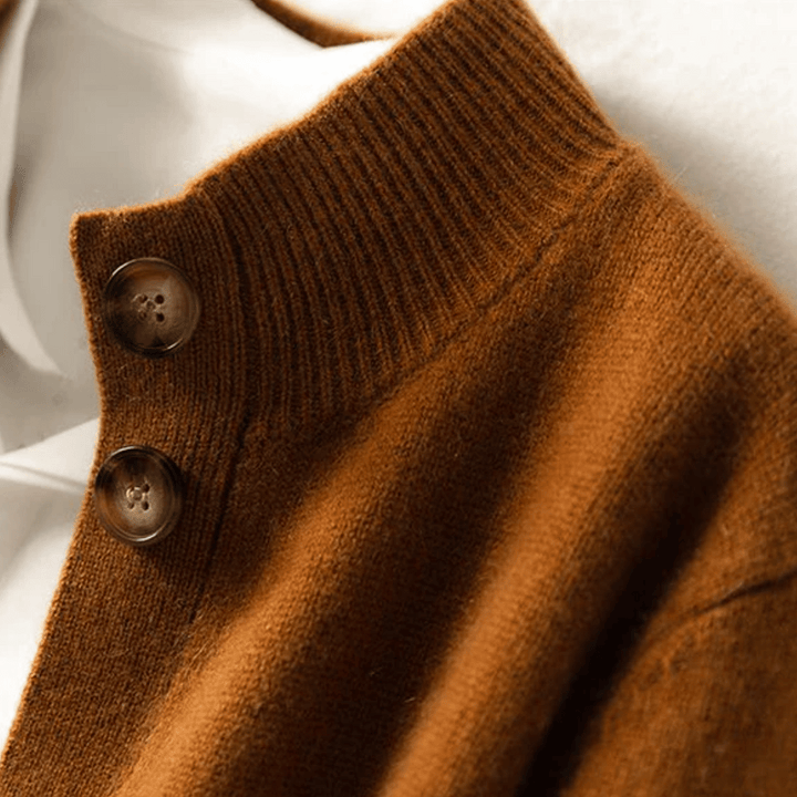 Drune | Damen Cardigan mit Stehkragen und modernen Knöpfen