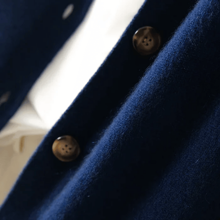 Drune | Damen Cardigan mit Stehkragen und modernen Knöpfen