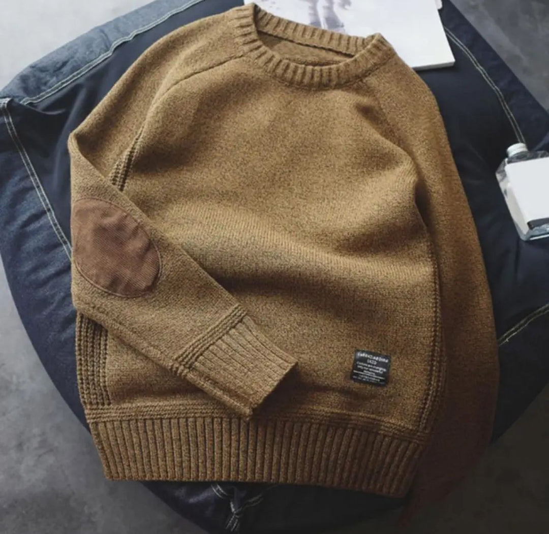 Drune | Pullover mit zeitlosem Ellbogenpatch