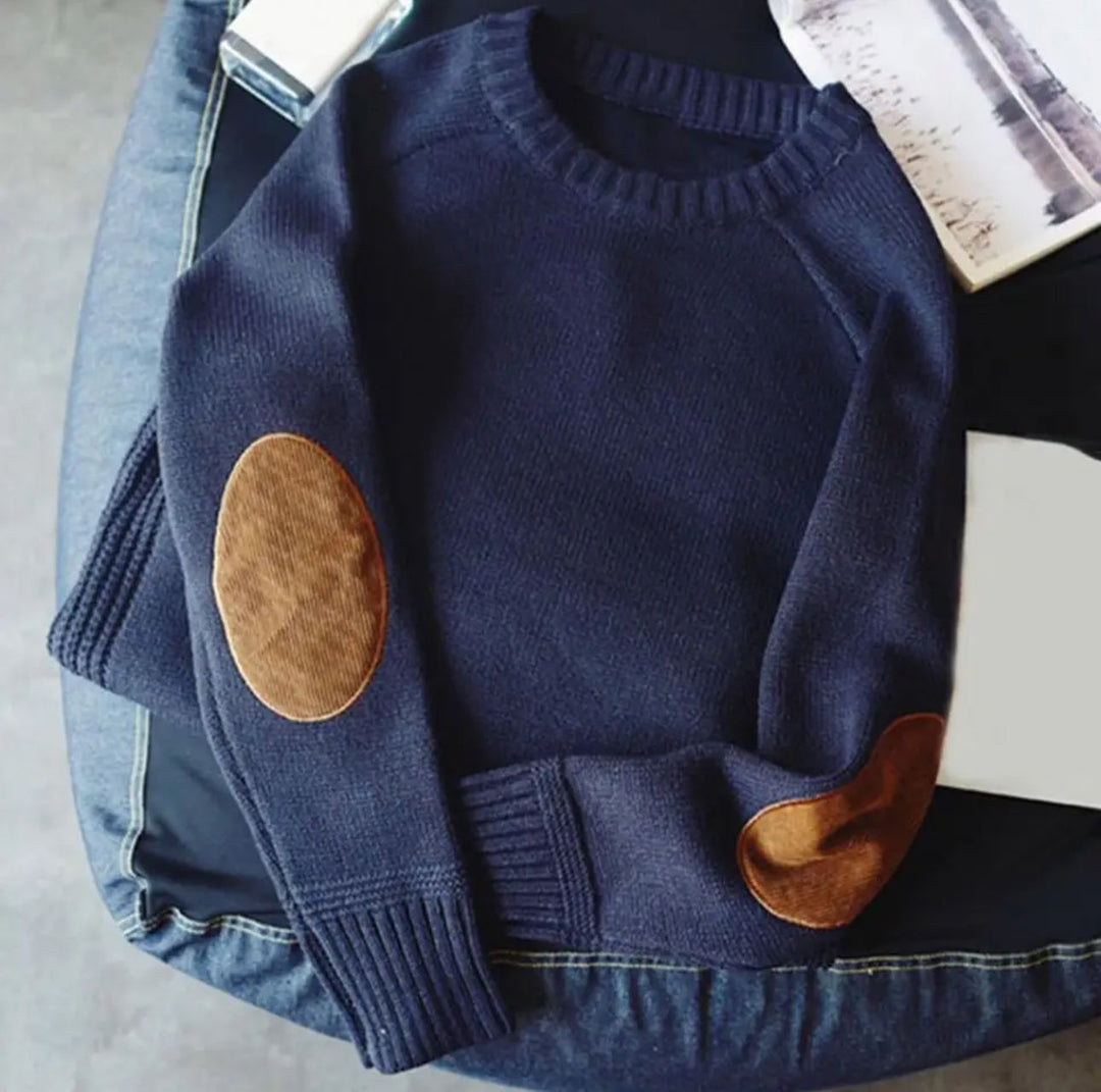 Drune | Pullover mit zeitlosem Ellbogenpatch