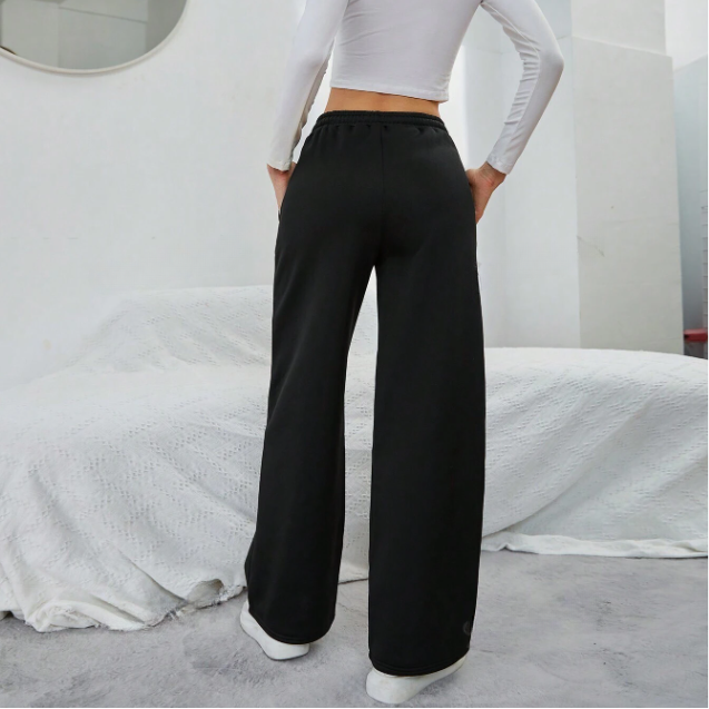 Drune |  Stylische und bequeme Damen-Sweatpants