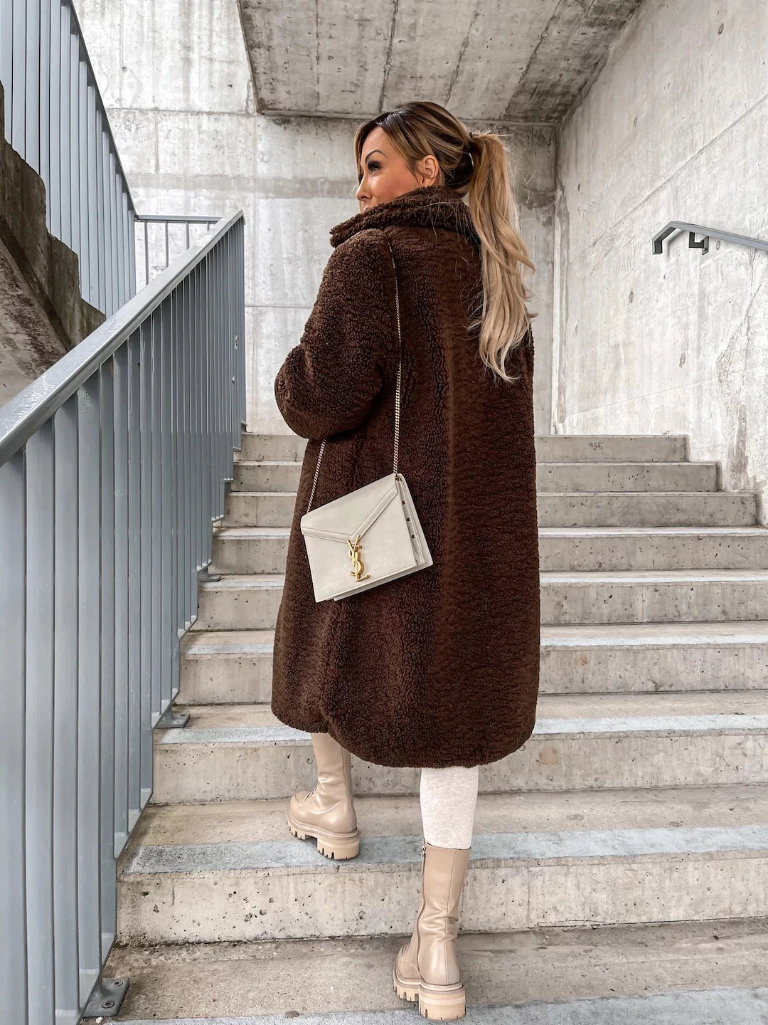 Wintermantel aus feiner Wolle