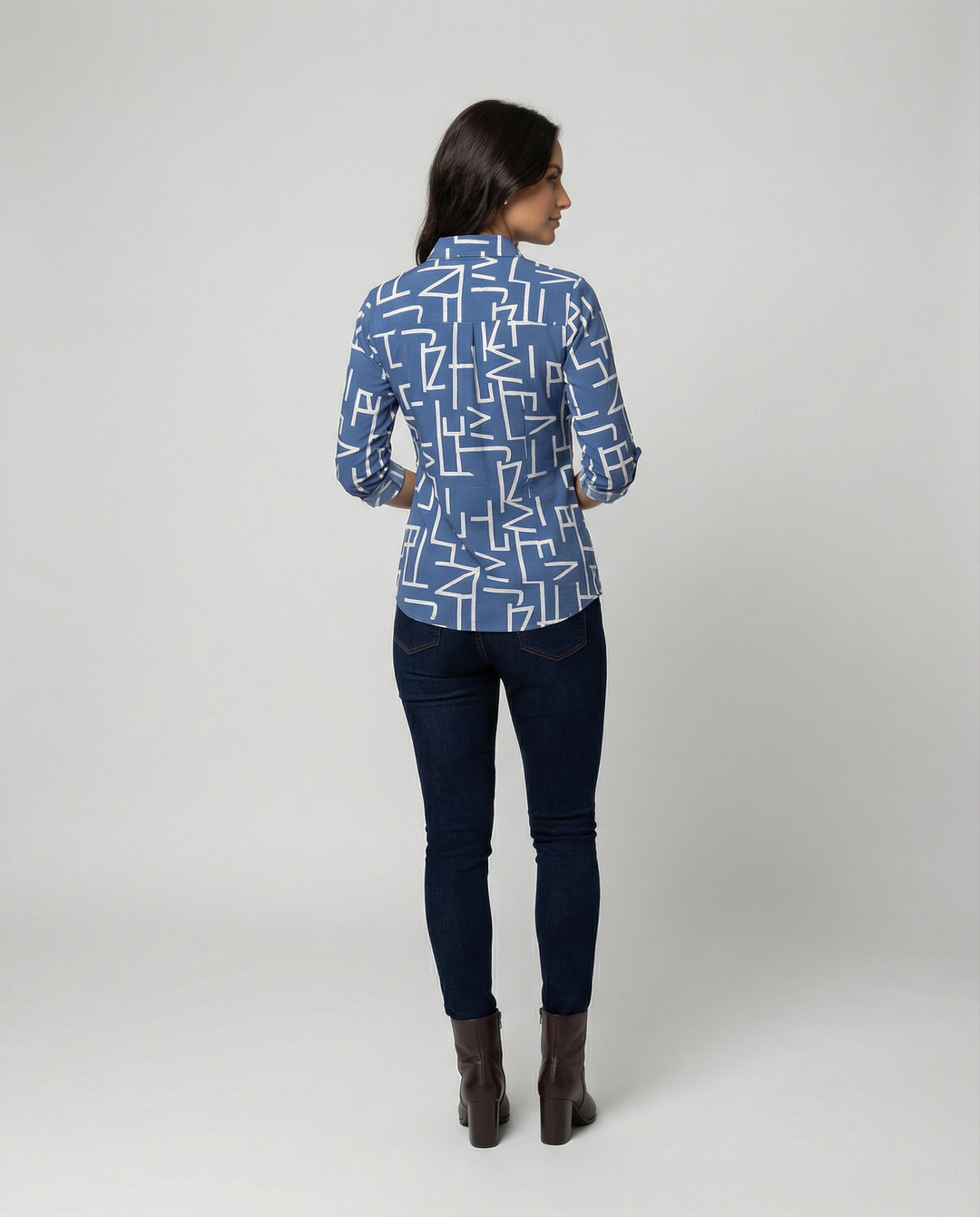 Drune | Bluse mit Umlegekragen