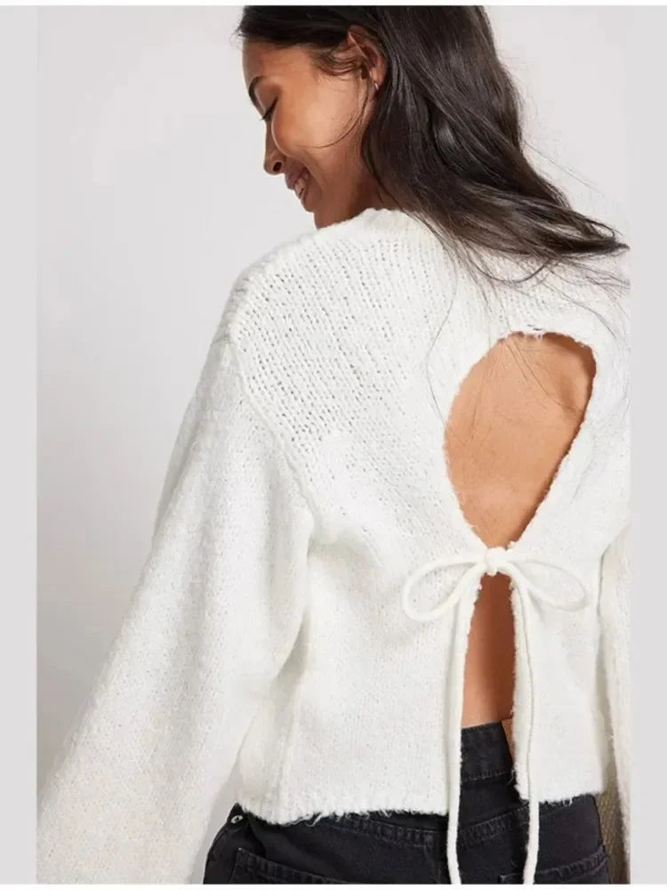 Drune | Cropped Top mit Langen Ärmeln und Rückenschlitz