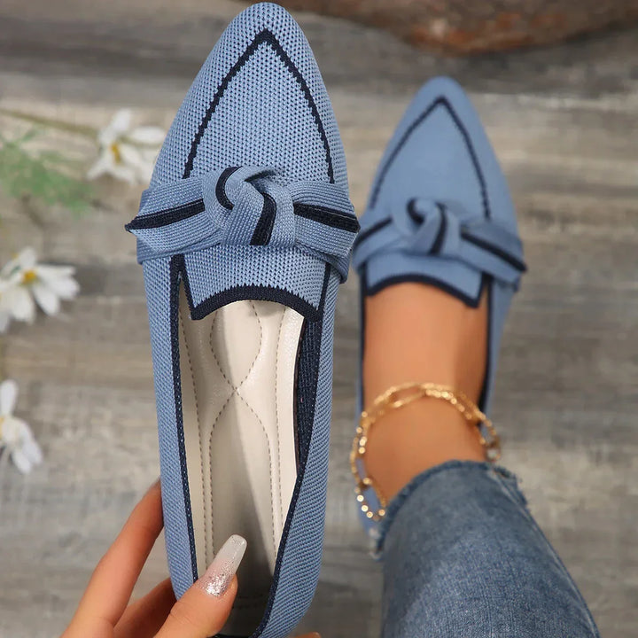 Drune | Schicke Flache Schuhe mit Spitze und Schleifendetail