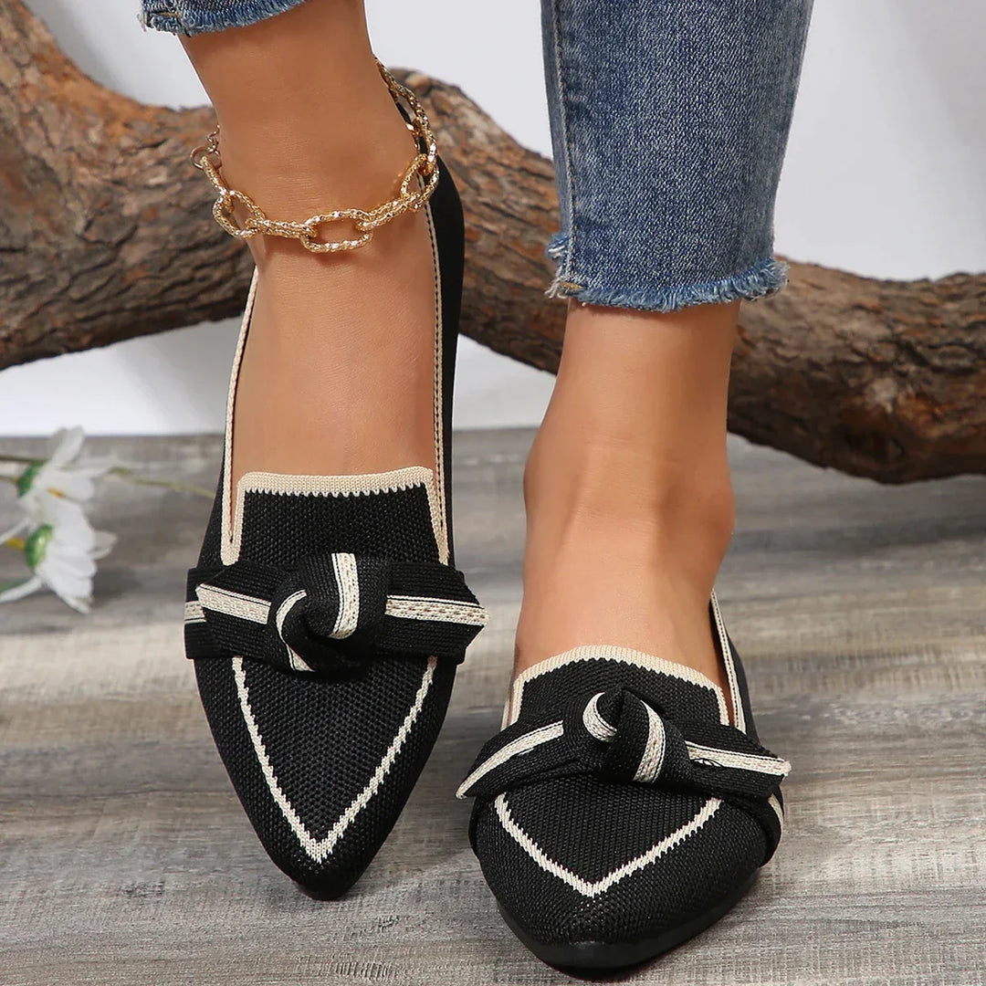 Drune | Schicke Flache Schuhe mit Spitze und Schleifendetail