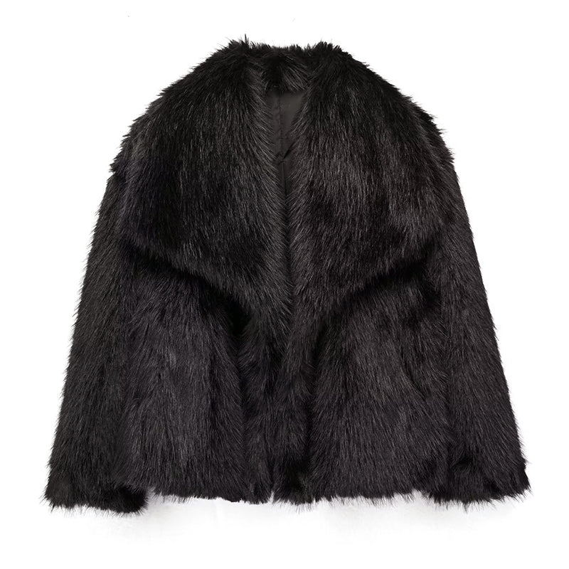 Drune | Kurz geschnittene Faux-Fur-Jacke mit übergroßem Kragen