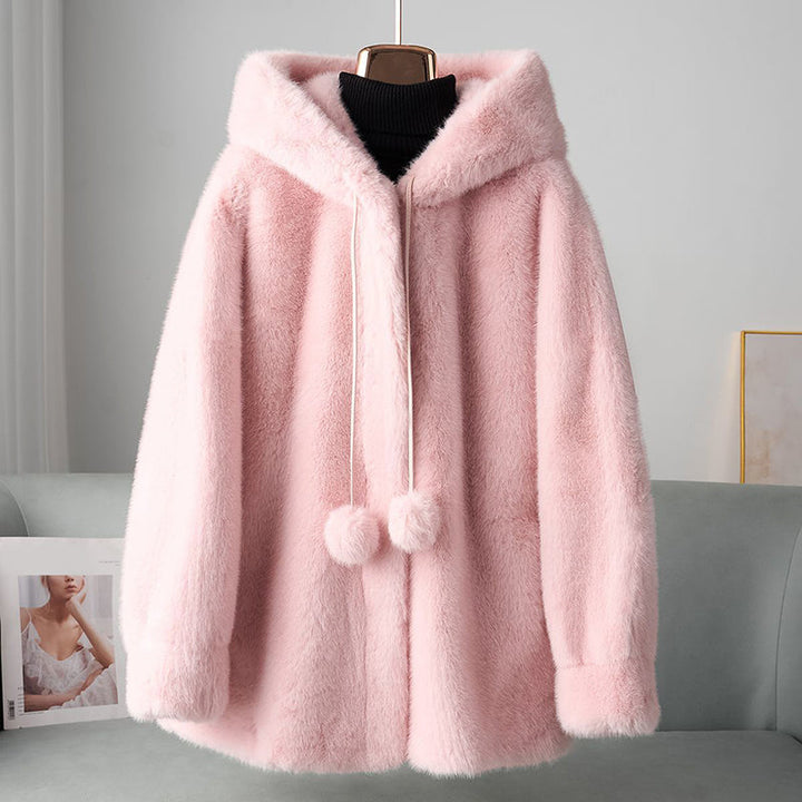 Drune | Faux-Fur-Hoodie mit Pom-Details