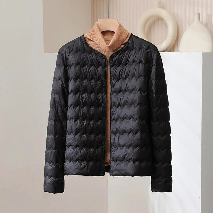 Drune | Dünne Daunenjacke mit verstellbarem Ausschnitt und Druckknöpfen