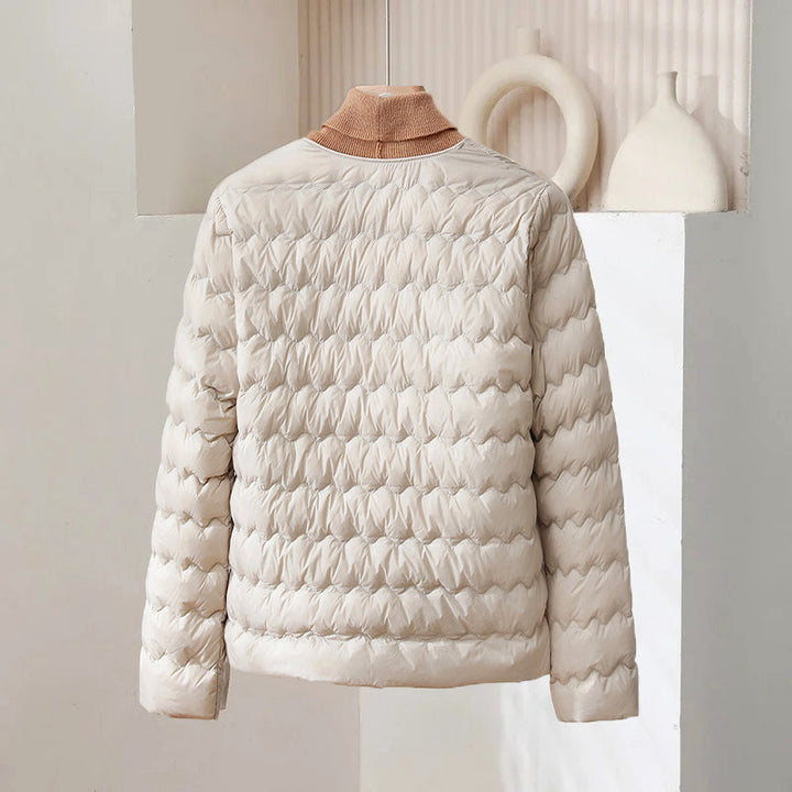 Drune | Dünne Daunenjacke mit verstellbarem Ausschnitt und Druckknöpfen