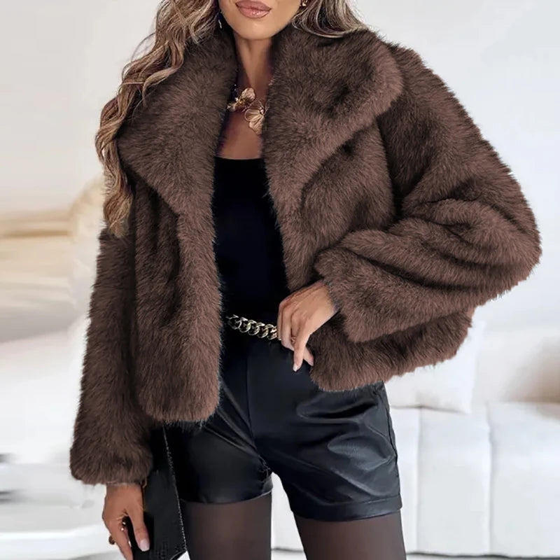 Drune | Kurze Kunstpelzjacke - Eleganter leichter Wintermantel für vielseitige Mode