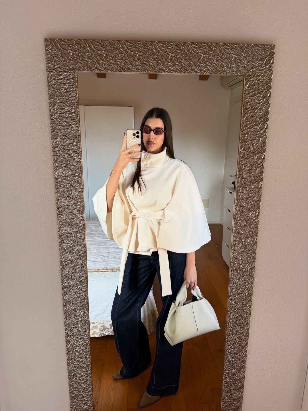 Drune | Elegante Cape-Jacke mit hohem Kragen