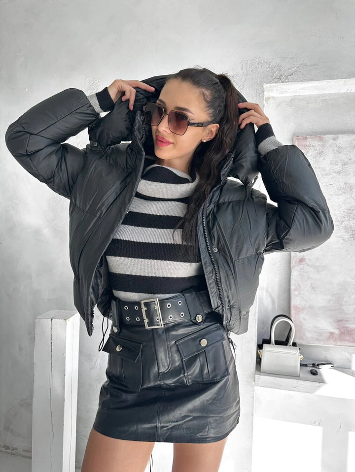 Drune | Damen Gefütterte Pufferjacke mit Hohem Kragen und Glänzender Verarbeitung