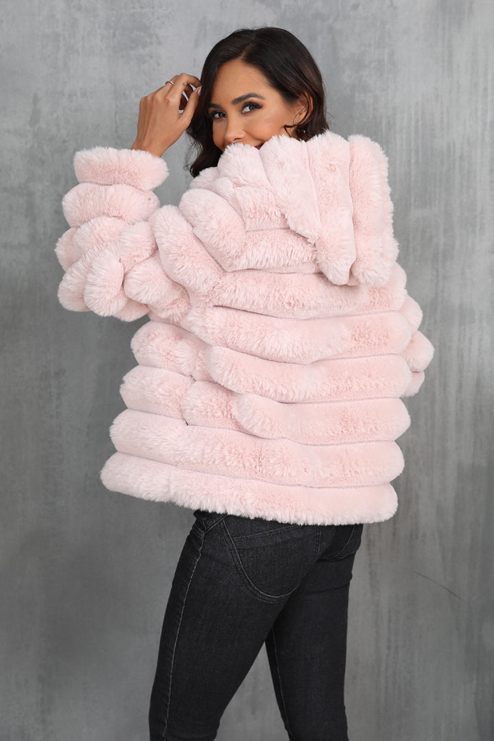 Drune | Damen Taillierte Teddyjacke mit Kapuze