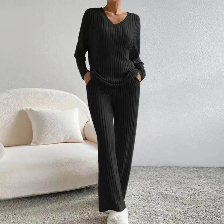 Drune | Loungewear-Set aus Baumwollmischung mit V-Ausschnitt und Weitbeinhosen