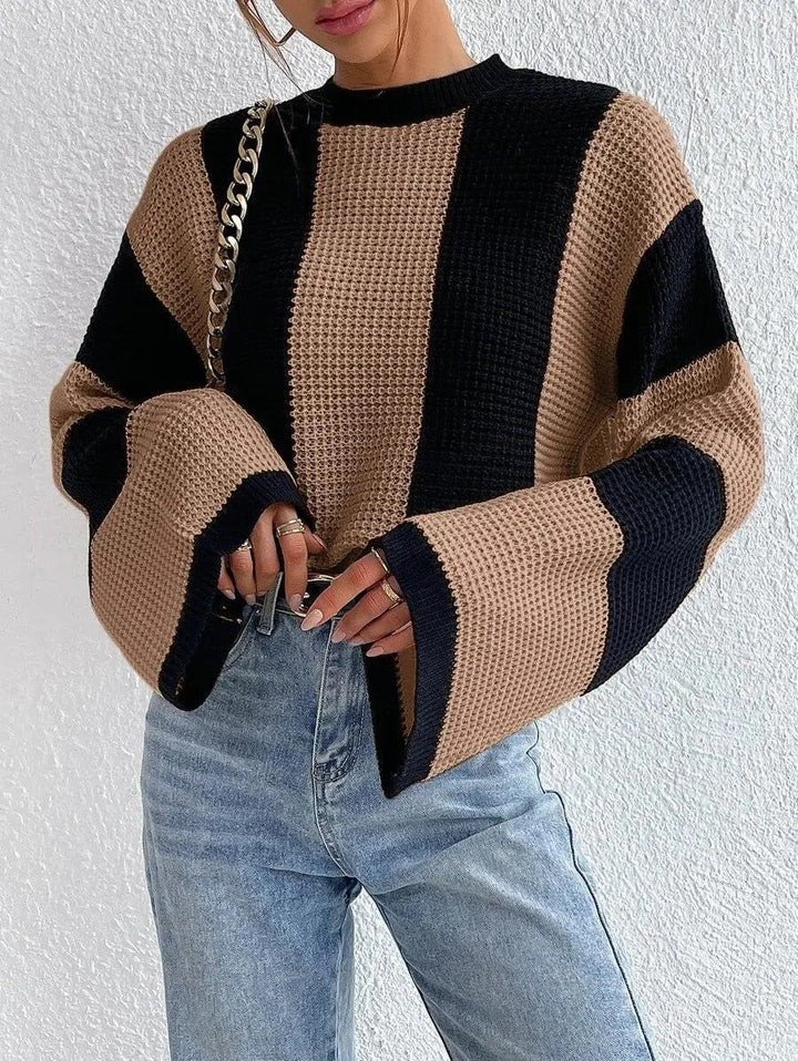 Drune | bicolor Strickpullover mit weiten, lässigen Ärmeln