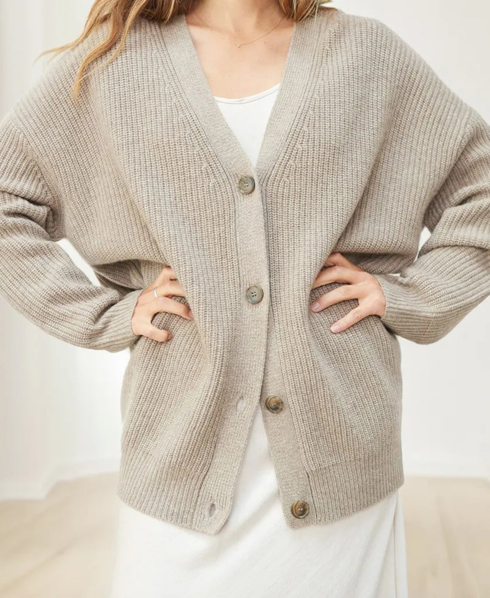 Heidi-Mode |Strickjacke für Komfort und Eleganz